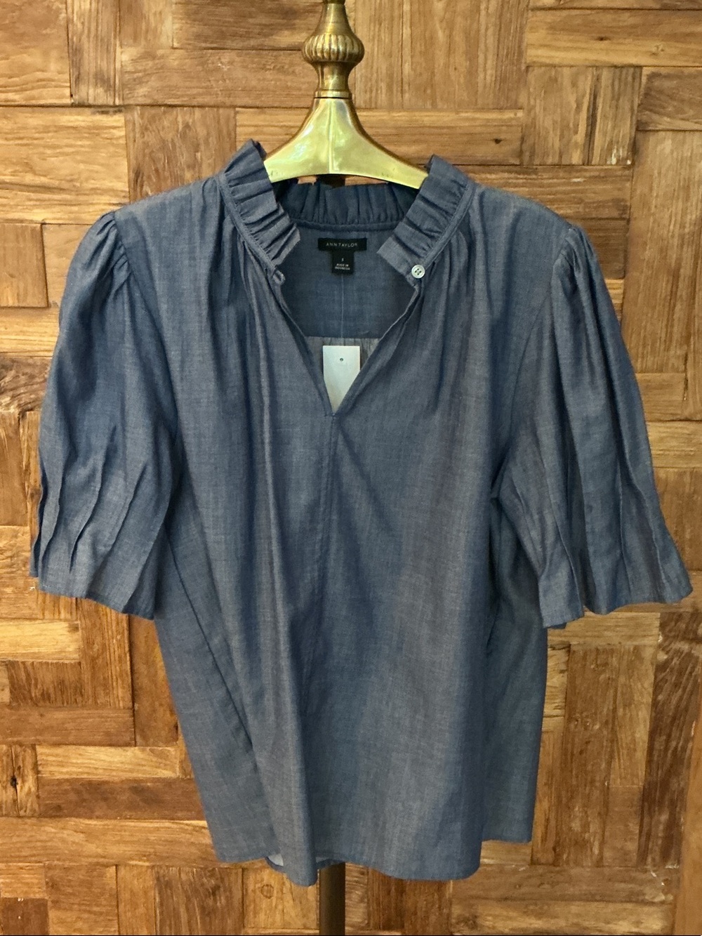 Ann Taylor Chambray Puff Sleeve Blouse in Denim Blue